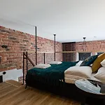 Bob W Centre - Avangard Apartment Tallinn
