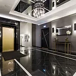 Bob W Centre - Avangard Apartmán Tallinn