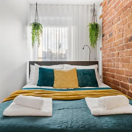 Bob W Avangard Apartment *