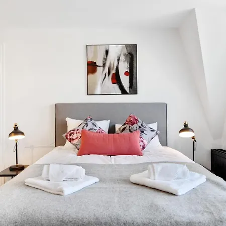 Apartment Bob W Avangard *