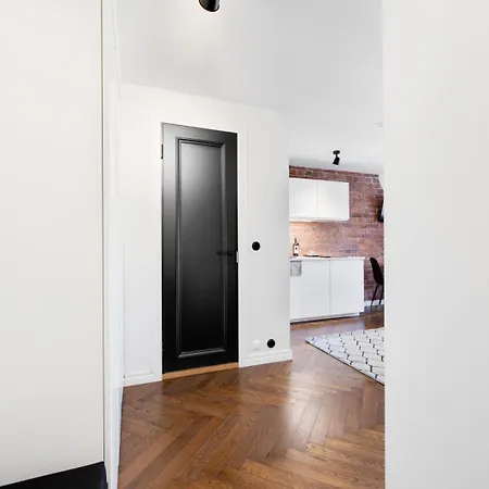 Bob W Avangard Apartment