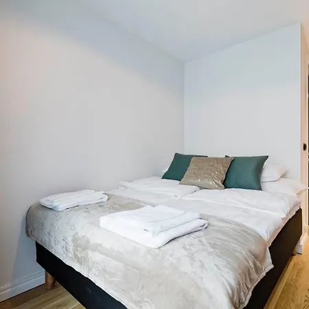 Bob W Avangard Apartment Tallinn