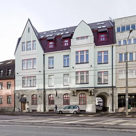 Bob W Centre - Avangard *