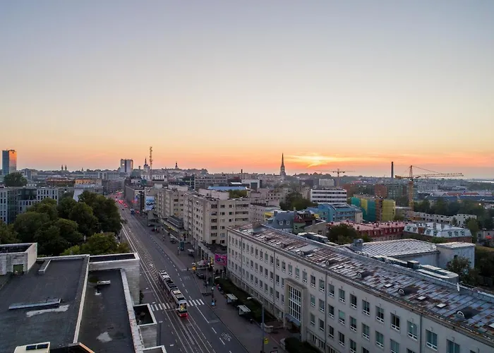 Bob W Centre - Avangard
