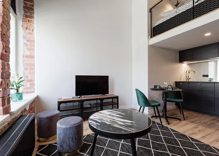 Bob W Centre - Avangard Apartman Tallinn