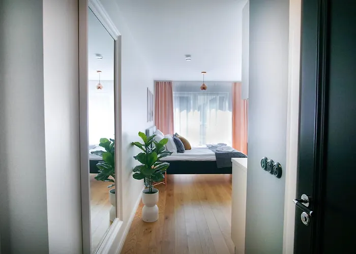 Bob W Centre - Avangard Apartament Tallin