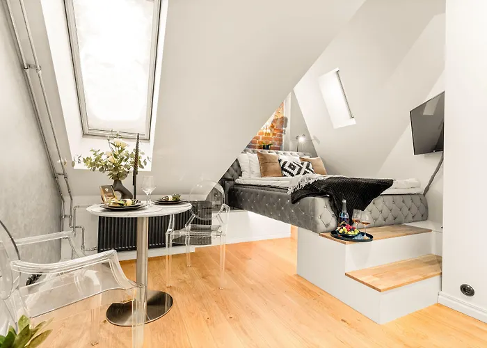 Bob W Centre - Avangard Apartamento Talin