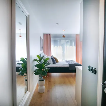 Bob W Centre - Avangard Apartamento Tallin