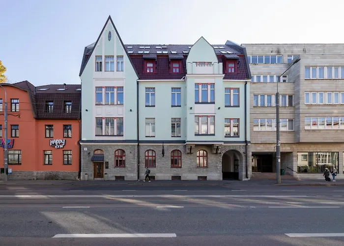 Bob W Centre - Avangard *