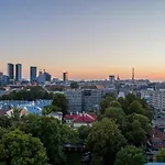 Bob W Centre - Avangard Apartamento Talin
