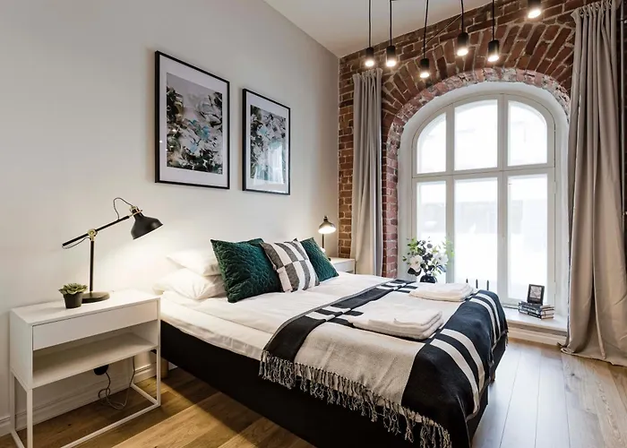 Bob W Centre - Avangard * Tallin